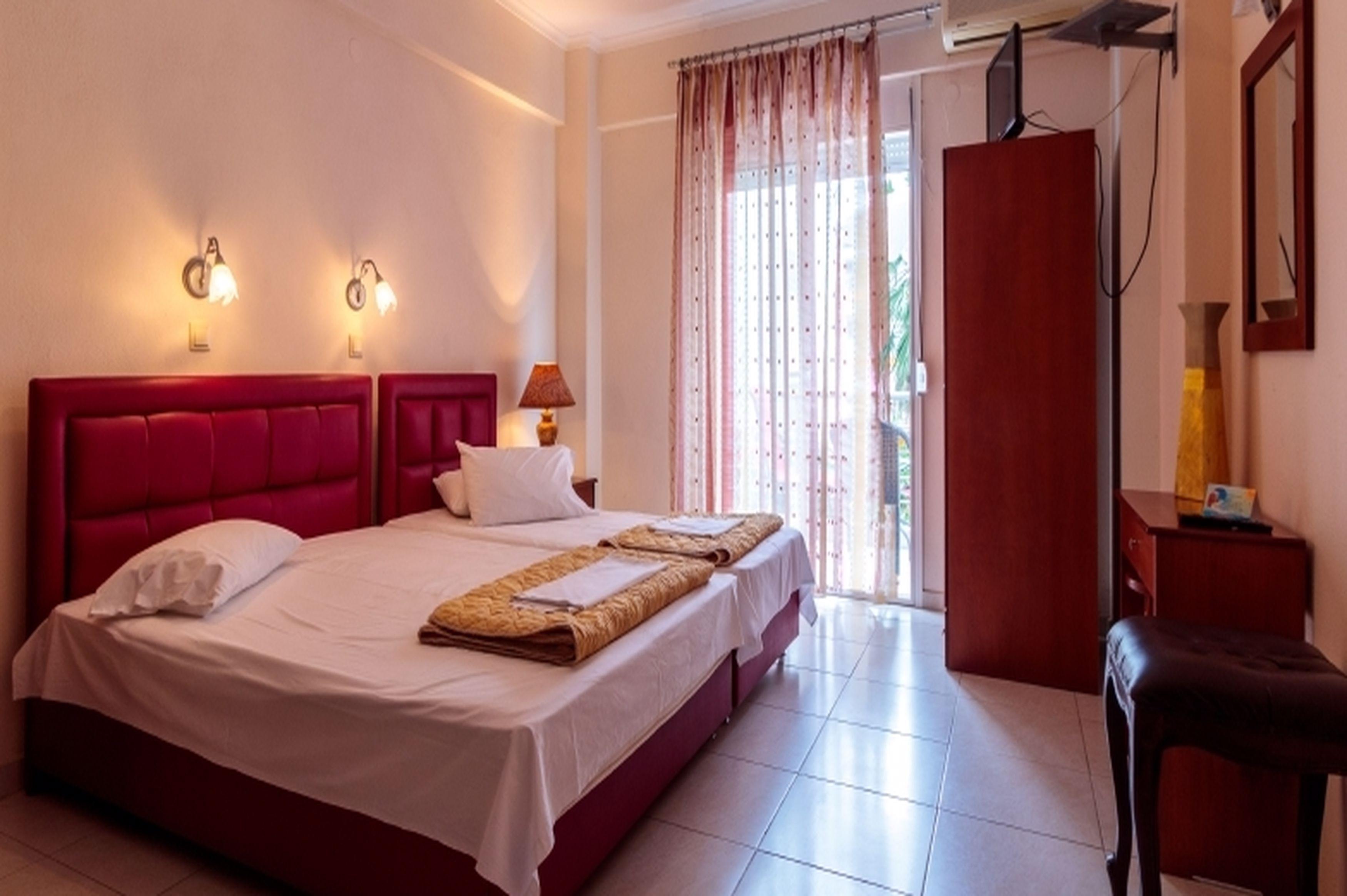 Christina Hotel Olympiakí Aktí Zewnętrze zdjęcie